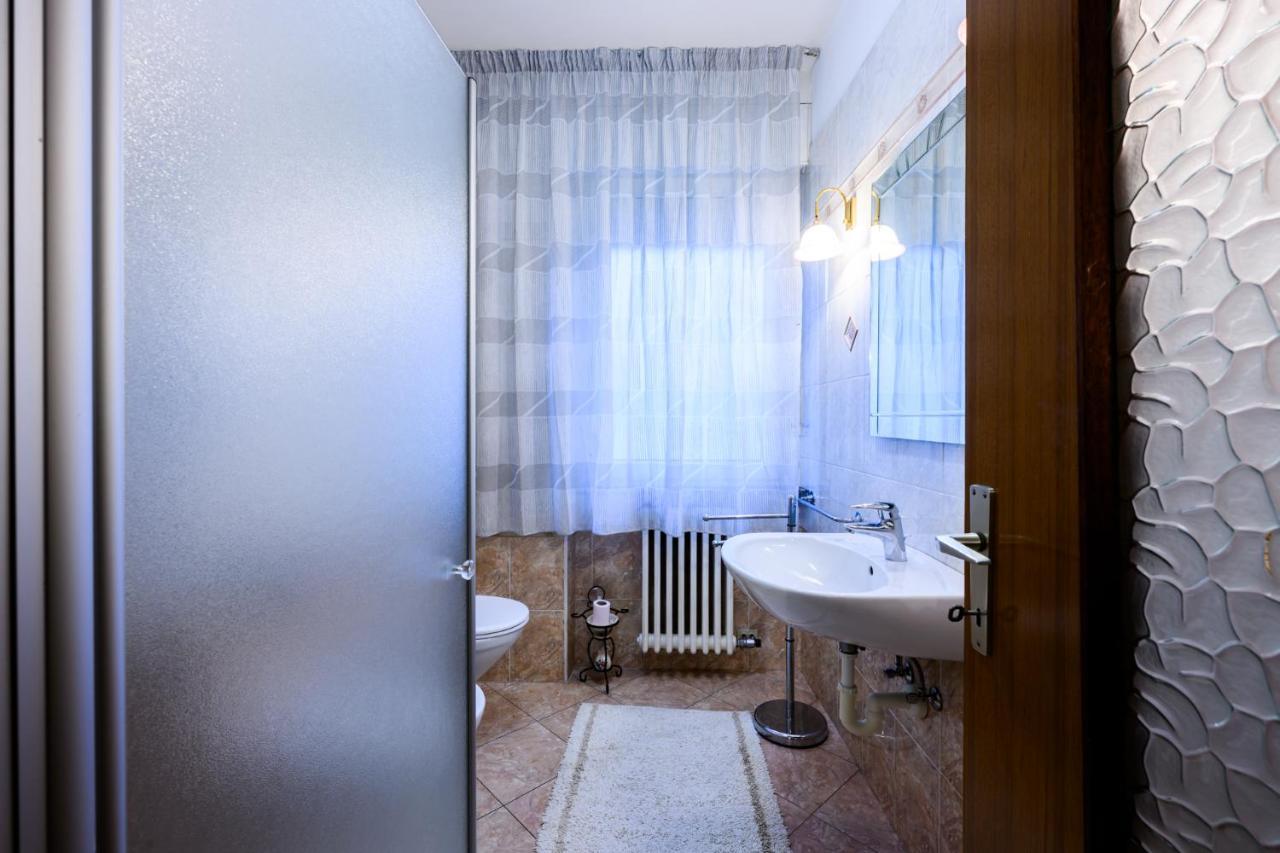Retro Apartment In The Mountains ميزولومباردو المظهر الخارجي الصورة