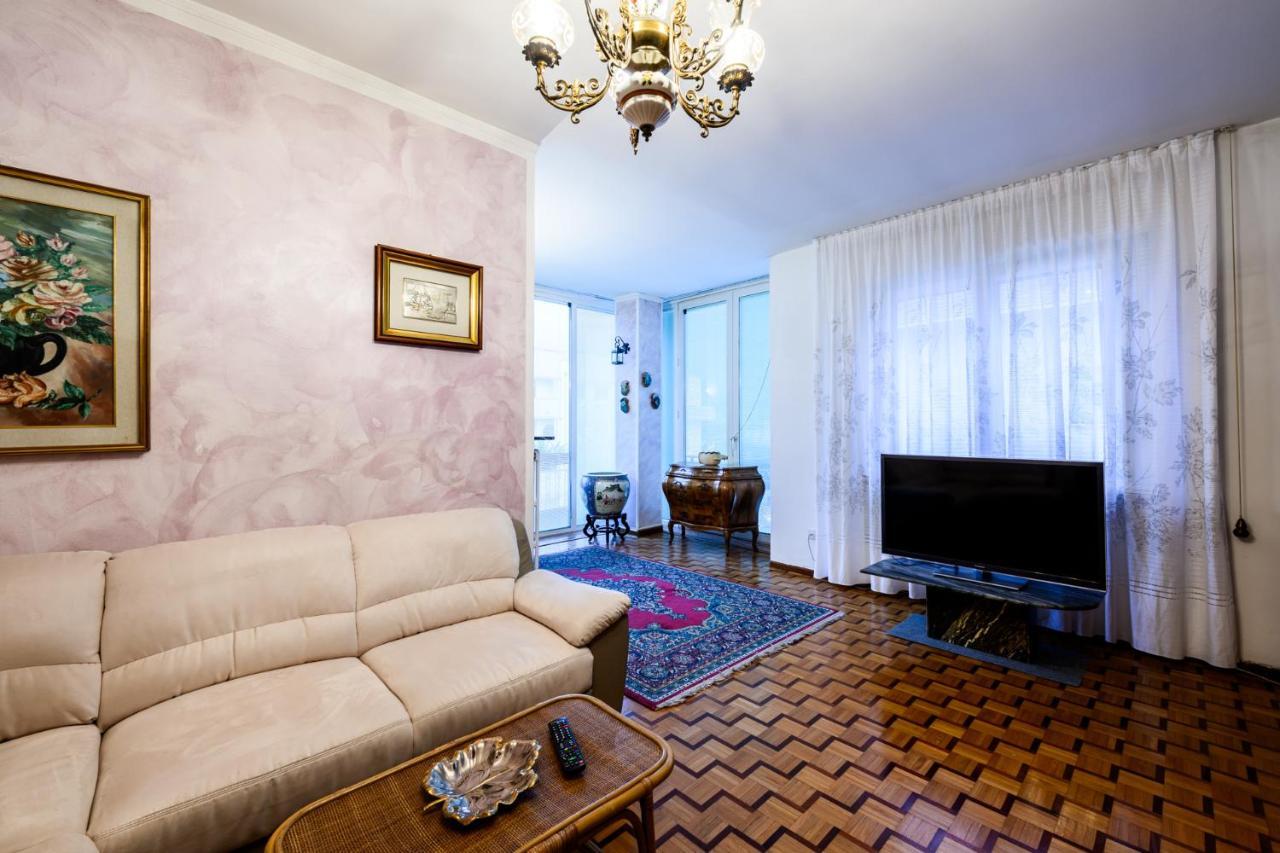 Retro Apartment In The Mountains ميزولومباردو المظهر الخارجي الصورة